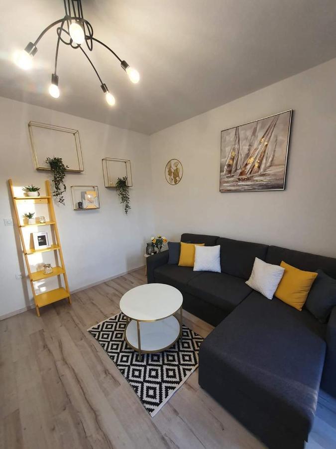 Apartments Mena 비빈제 외부 사진