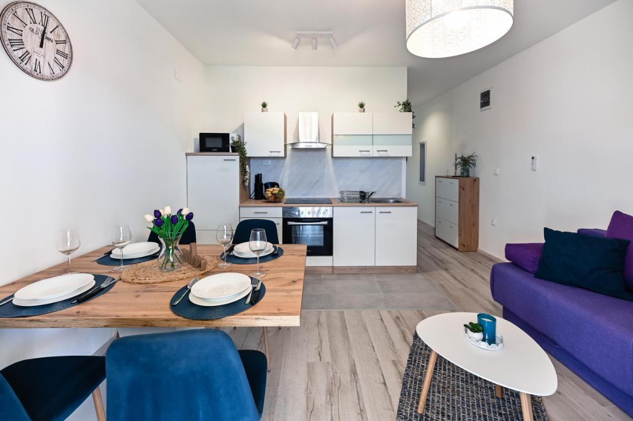 Apartments Mena 비빈제 객실 사진