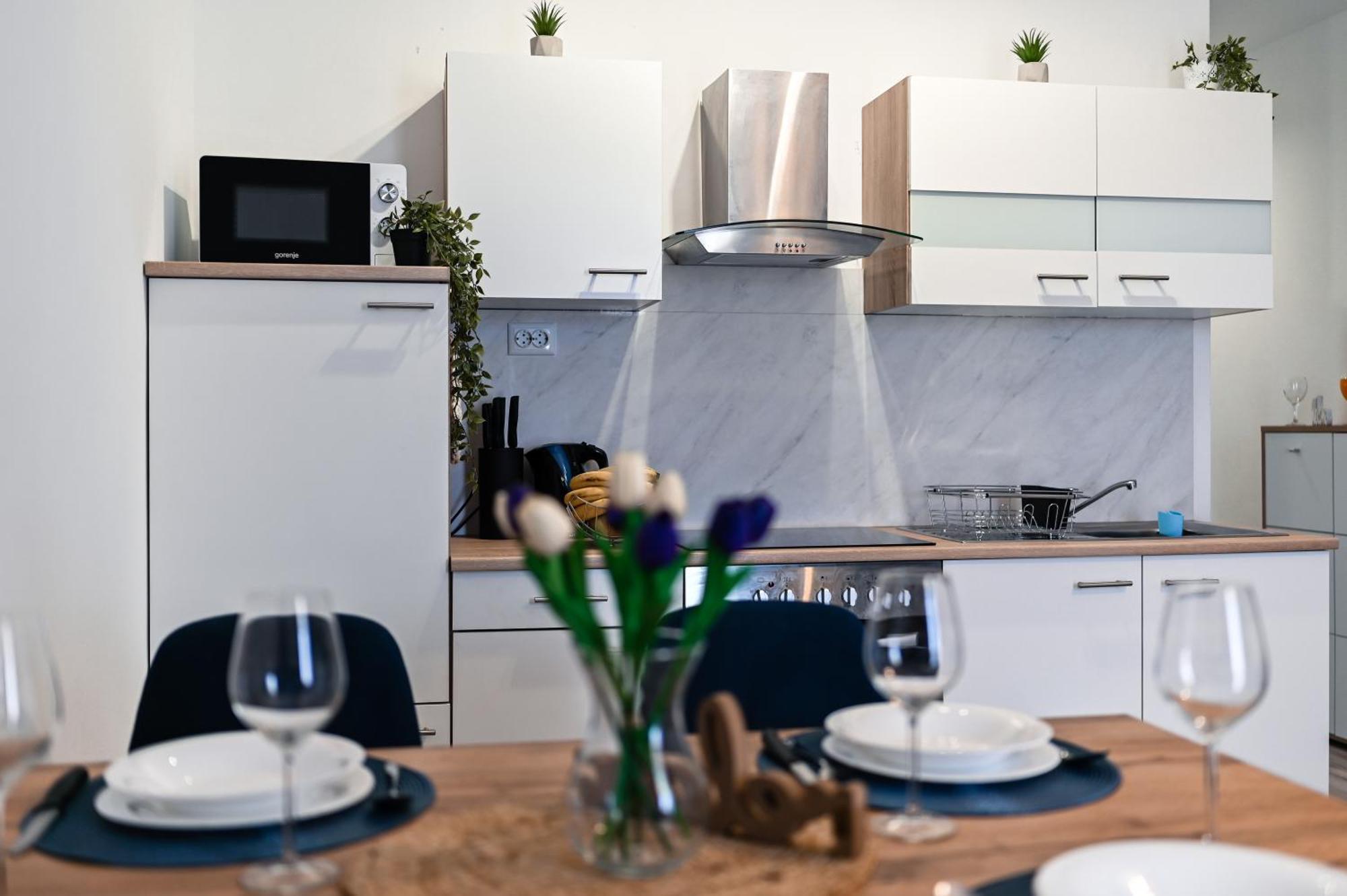 Apartments Mena 비빈제 외부 사진